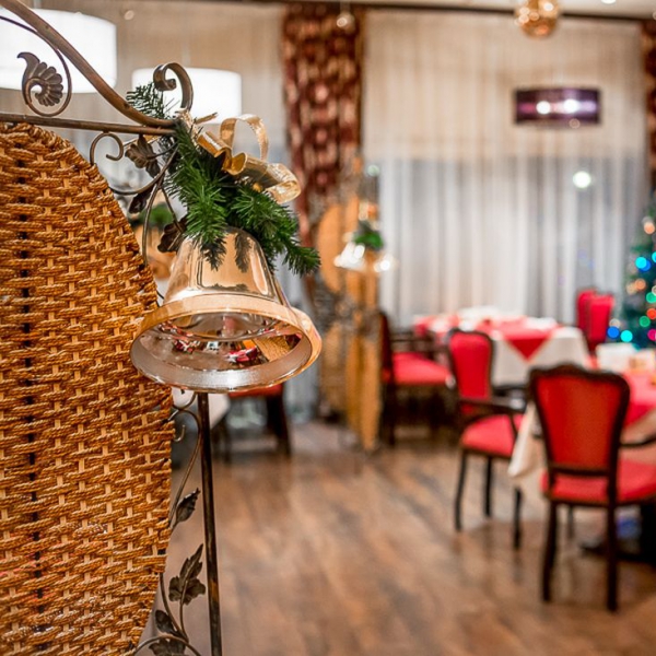 Ресторанный сервис бронирования столиков menu-rest.com - Интерьер ресторана " Ресторан Гарден"