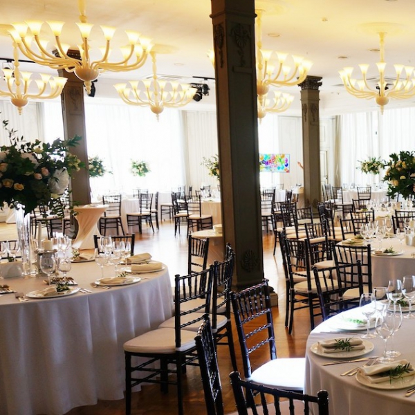 Ресторанный сервис бронирования столиков menu-rest.com - Интерьер ресторана "S.H.E.L.K. Банкетный Комплекс "