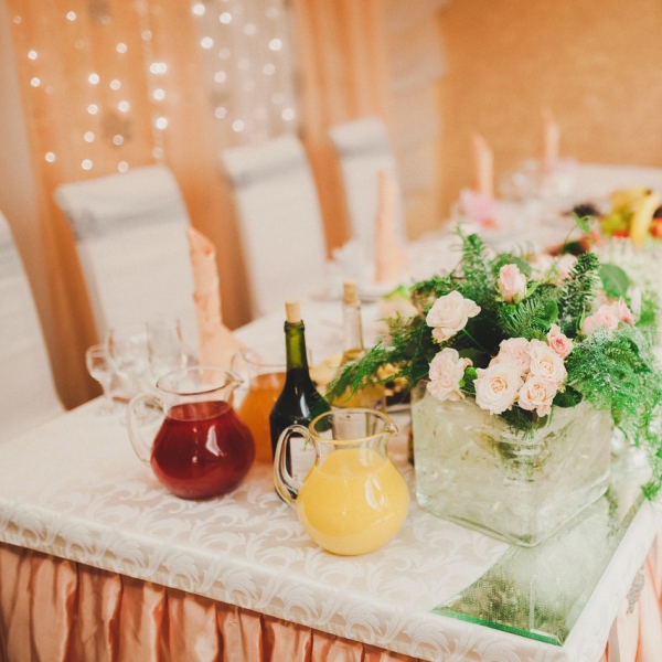 Ресторанный сервис бронирования столиков menu-rest.com - Интерьер ресторана "Ресторан Золотое время"