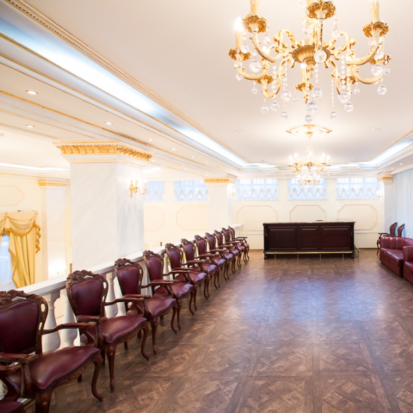 Ресторанный сервис бронирования столиков menu-rest.com - Интерьер ресторана "Зал Торжеств  усадьбы Князей Голицыных в Кузьминках"