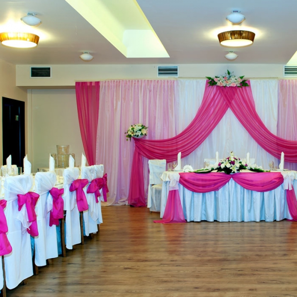 Ресторанный сервис бронирования столиков menu-rest.com - Интерьер ресторана "Ступени"