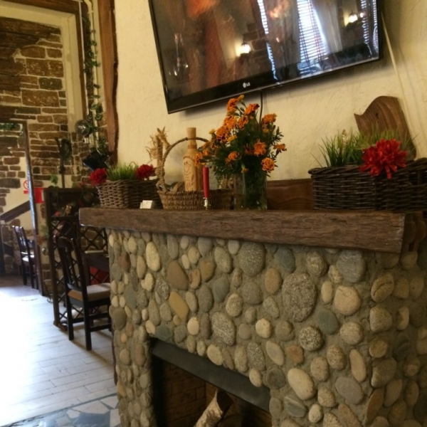 Ресторанный сервис бронирования столиков menu-rest.com - Интерьер ресторана "Трактир Легенда"