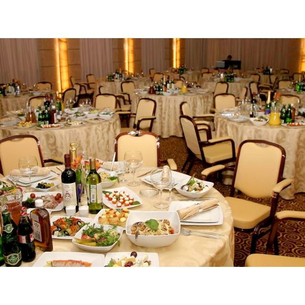 Ресторанный сервис бронирования столиков menu-rest.com - Интерьер ресторана "Добролюбофф"