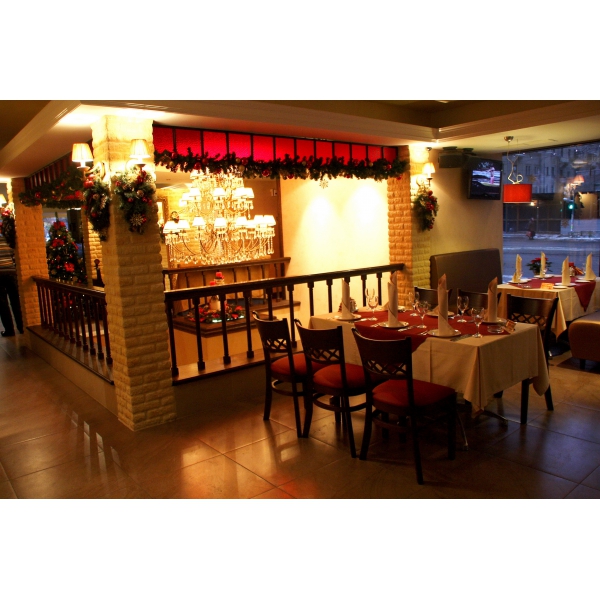 Ресторанный сервис бронирования столиков menu-rest.com - Интерьер ресторана "Лакомка"