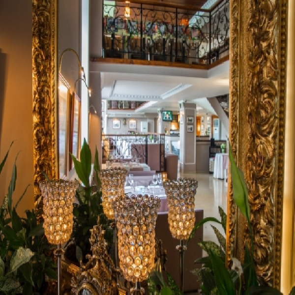 Ресторанный сервис бронирования столиков menu-rest.com - Интерьер ресторана "Де Марко"