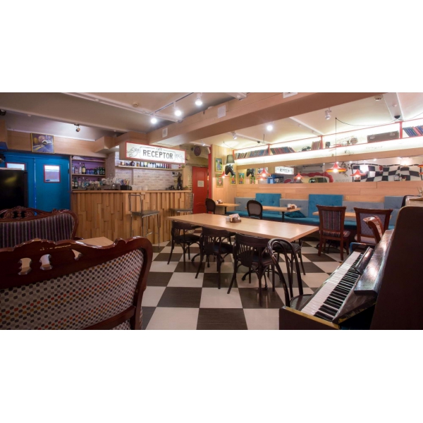 Ресторанный сервис бронирования столиков menu-rest.com - Интерьер ресторана "Рецептор"