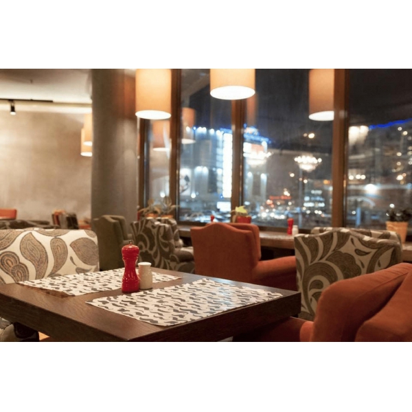 Ресторанный сервис бронирования столиков menu-rest.com - Интерьер ресторана "Saperavi"