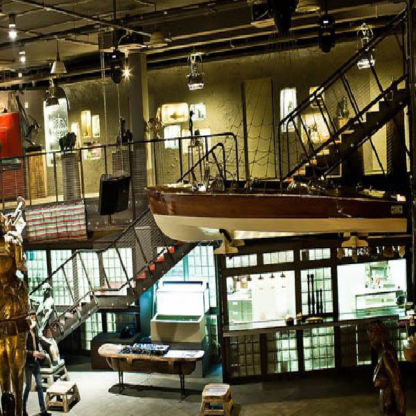 Ресторанный сервис бронирования столиков menu-rest.com - Интерьер ресторана "Рукав"