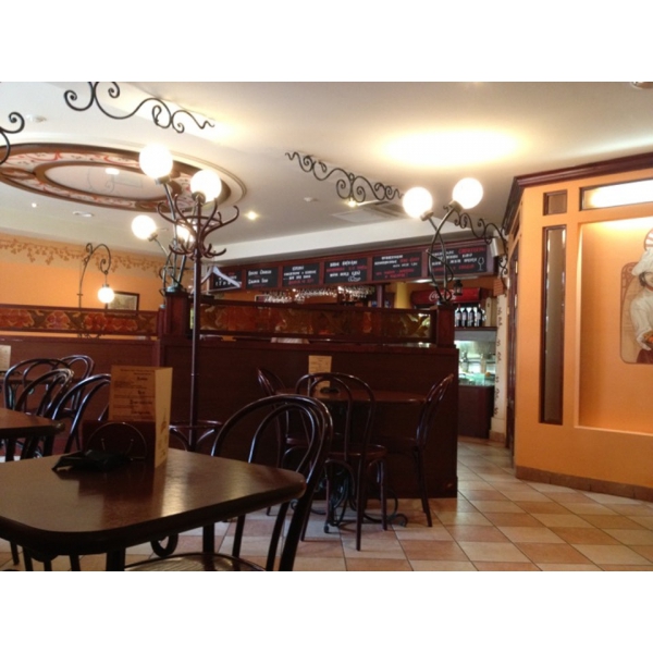 Ресторанный сервис бронирования столиков menu-rest.com - Интерьер ресторана "Крепери Де Пари"