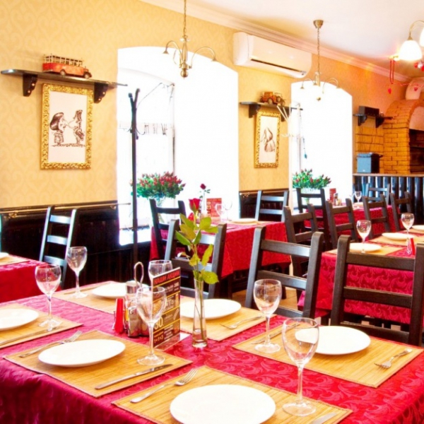 Ресторанный сервис бронирования столиков menu-rest.com - Интерьер ресторана "У Гоголя"