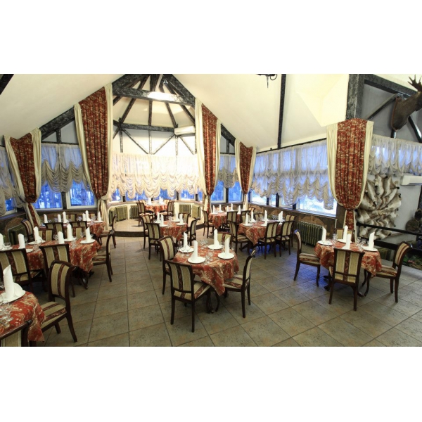 Ресторанный сервис бронирования столиков menu-rest.com - Интерьер ресторана "Москва"