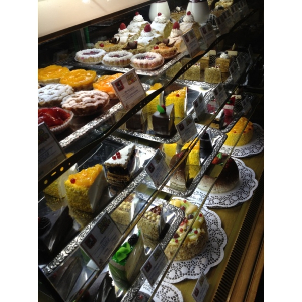 Ресторанный сервис бронирования столиков menu-rest.com - Интерьер ресторана "Пицца Аморэ"