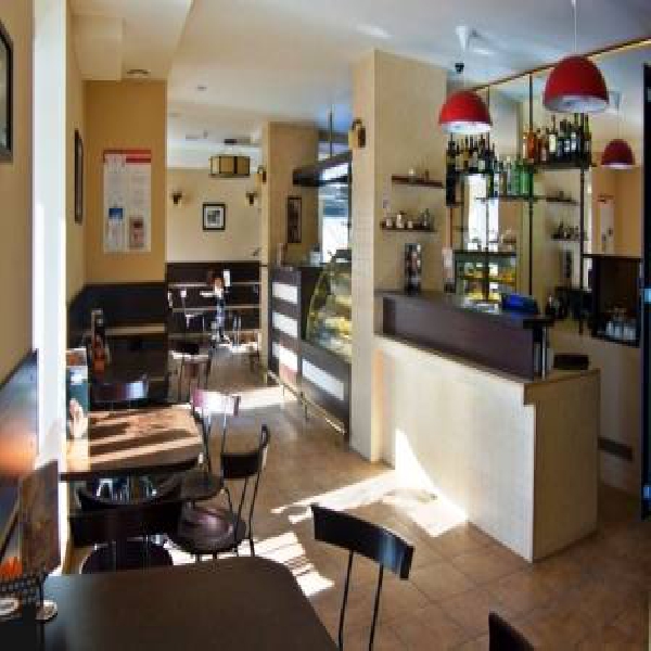 Ресторанный сервис бронирования столиков menu-rest.com - Интерьер ресторана "Ок-кафе"