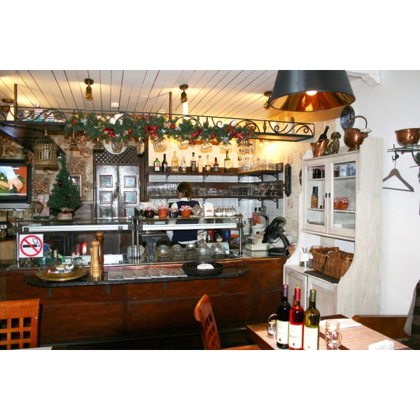 Ресторанный сервис бронирования столиков menu-rest.com - Интерьер ресторана "Соль и Перец"