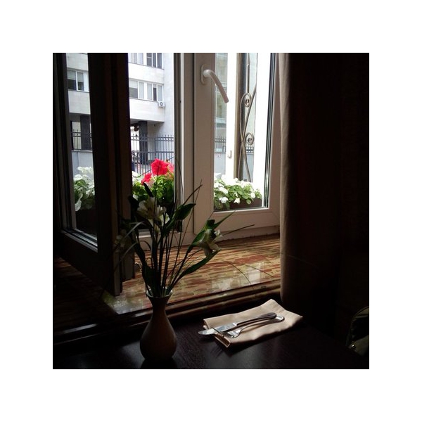 Ресторанный сервис бронирования столиков menu-rest.com - Интерьер ресторана "Секретное место"