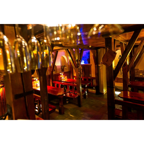 Ресторанный сервис бронирования столиков menu-rest.com - Интерьер ресторана "Сивый Мерин"