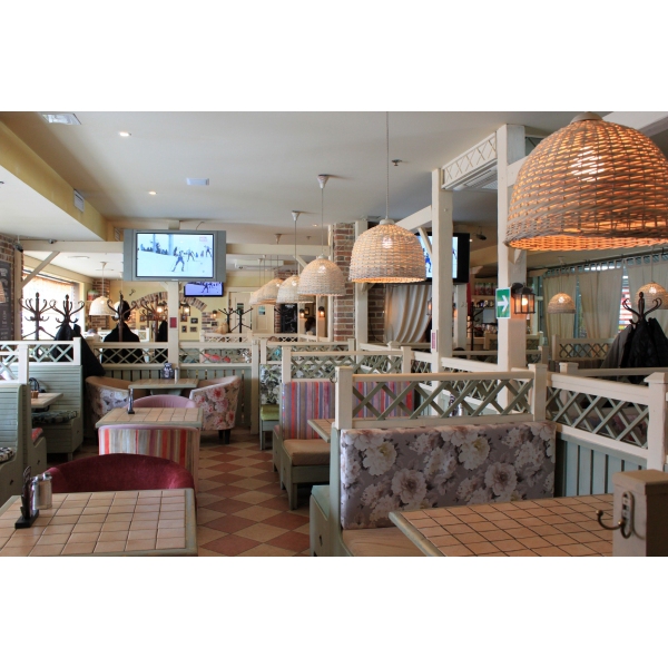 Ресторанный сервис бронирования столиков menu-rest.com - Интерьер ресторана "Бистро Пронто"