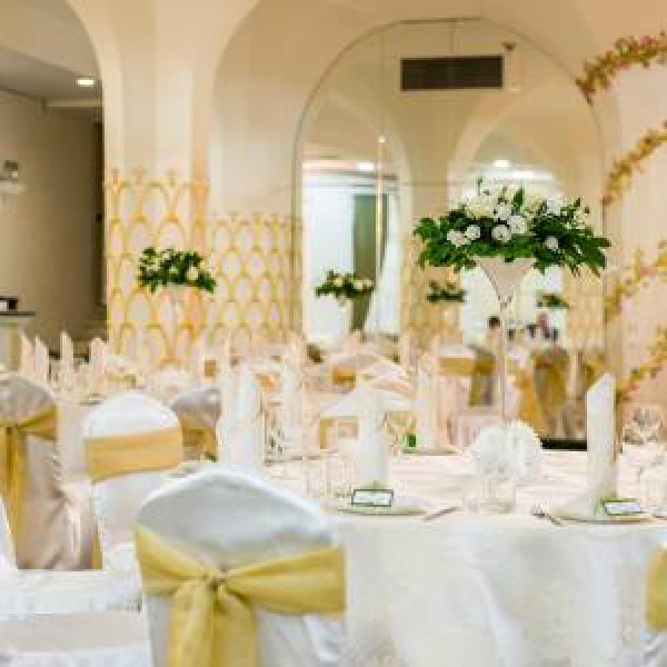 Ресторанный сервис бронирования столиков menu-rest.com - Интерьер ресторана "Лермонтов"