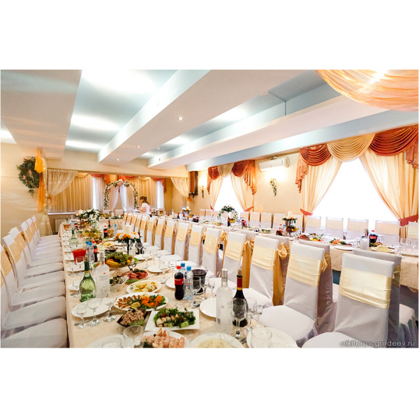 Ресторанный сервис бронирования столиков menu-rest.com - Интерьер ресторана "Росс Сити"