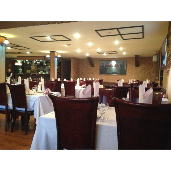 Ресторанный сервис бронирования столиков menu-rest.com - Интерьер ресторана "Юма"