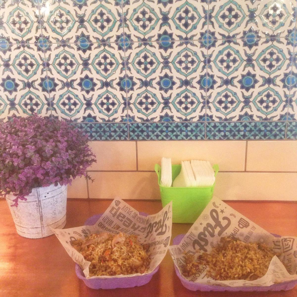 Ресторанный сервис бронирования столиков menu-rest.com - Интерьер ресторана "Ploveberry"