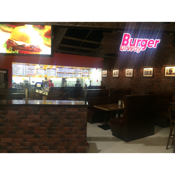 Ресторанный сервис бронирования столиков menu-rest.com - Интерьер ресторана "Burger UrWay"