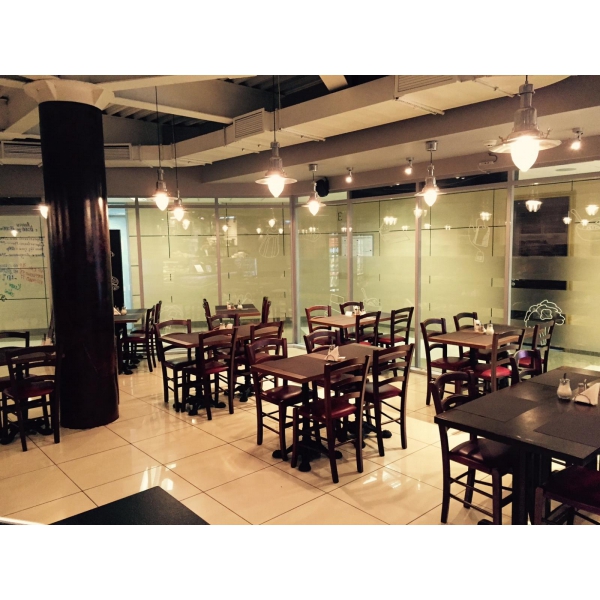 Ресторанный сервис бронирования столиков menu-rest.com - Интерьер ресторана "CAFFETERRIA"