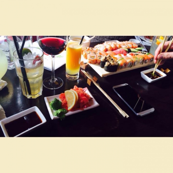 Ресторанный сервис бронирования столиков menu-rest.com - Интерьер ресторана "Две палочки"