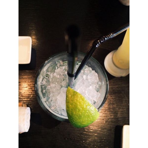 Ресторанный сервис бронирования столиков menu-rest.com - Интерьер ресторана "Две палочки"