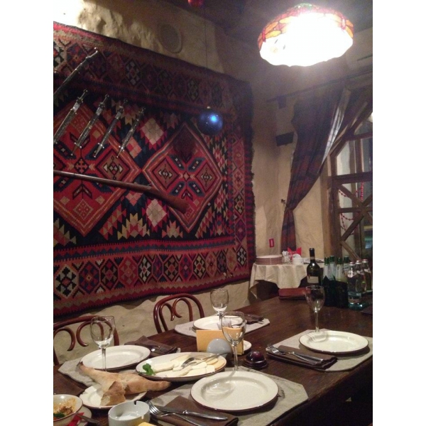 Ресторанный сервис бронирования столиков menu-rest.com - Интерьер ресторана "Кабанчик"