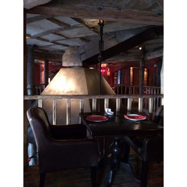 Ресторанный сервис бронирования столиков menu-rest.com - Интерьер ресторана "Бочка"