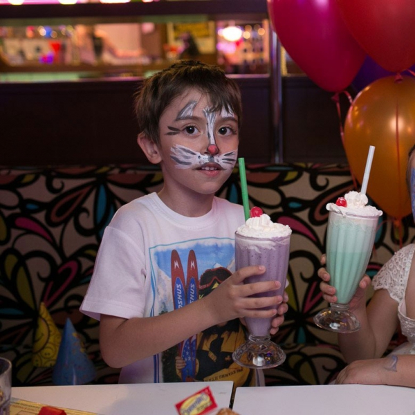 Ресторанный сервис бронирования столиков menu-rest.com - Интерьер ресторана "Beverly Hills Diner"