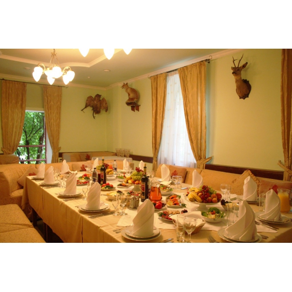 Ресторанный сервис бронирования столиков menu-rest.com - Интерьер ресторана "Лав"