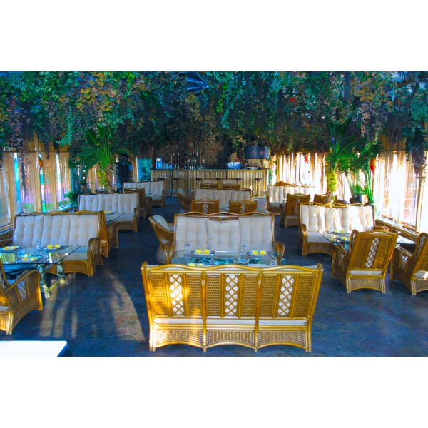 Ресторанный сервис бронирования столиков menu-rest.com - Интерьер ресторана "Malibu"