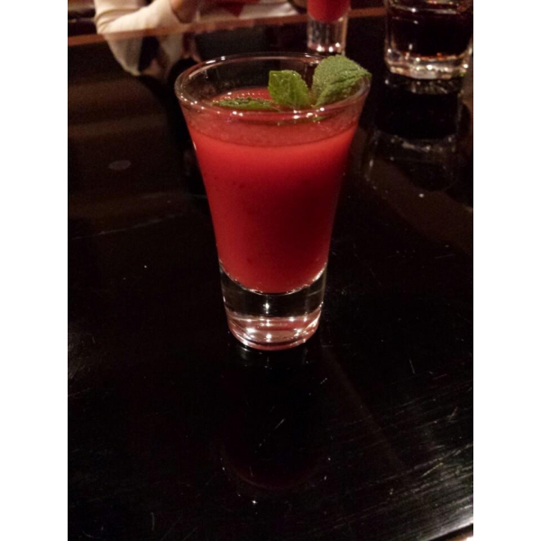 Ресторанный сервис бронирования столиков menu-rest.com - Интерьер ресторана "Две палочки"