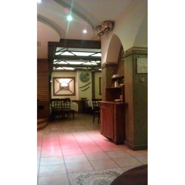 Ресторанный сервис бронирования столиков menu-rest.com - Интерьер ресторана "Старый Город"