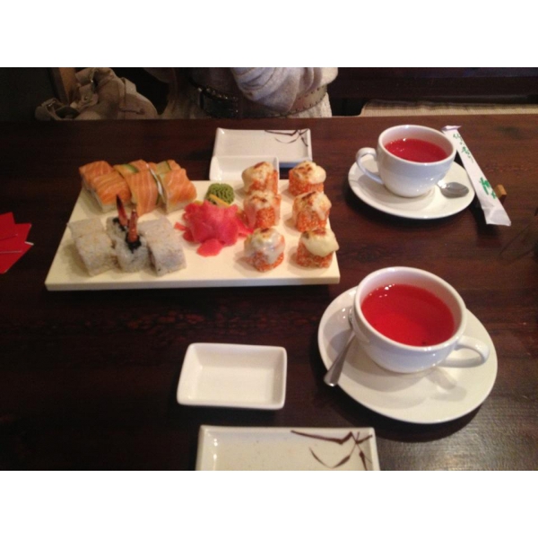 Ресторанный сервис бронирования столиков menu-rest.com - Интерьер ресторана "Две палочки"