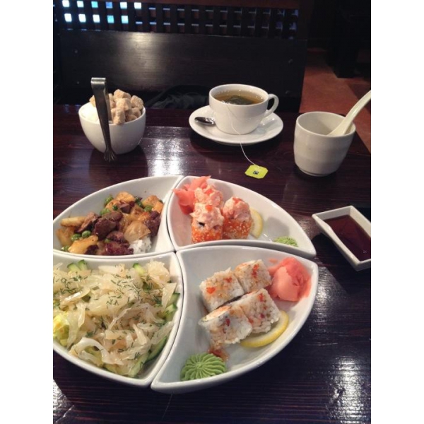 Ресторанный сервис бронирования столиков menu-rest.com - Интерьер ресторана "Две палочки"