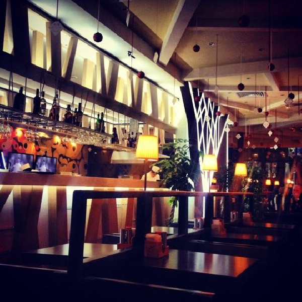 Ресторанный сервис бронирования столиков menu-rest.com - Интерьер ресторана "Две палочки"