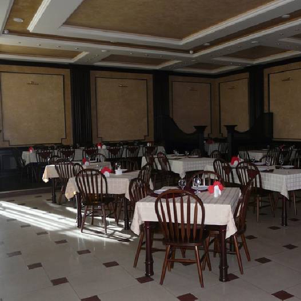 Ресторанный сервис бронирования столиков menu-rest.com - Интерьер ресторана "У Петроса"