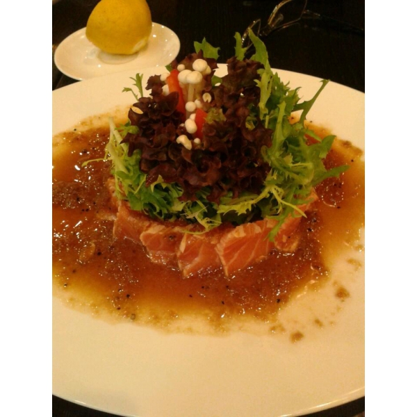 Ресторанный сервис бронирования столиков menu-rest.com - Интерьер ресторана "Sumosan"