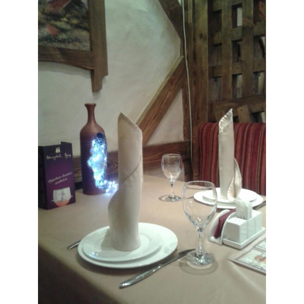 Ресторанный сервис бронирования столиков menu-rest.com - Интерьер ресторана "Старый город"