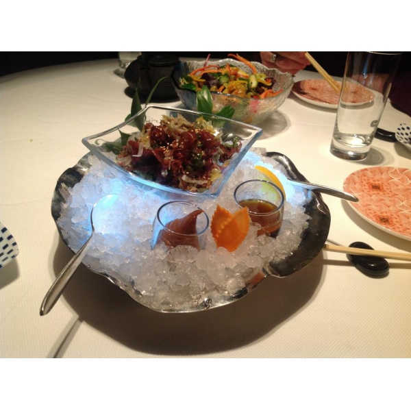 Ресторанный сервис бронирования столиков menu-rest.com - Интерьер ресторана "Megu"