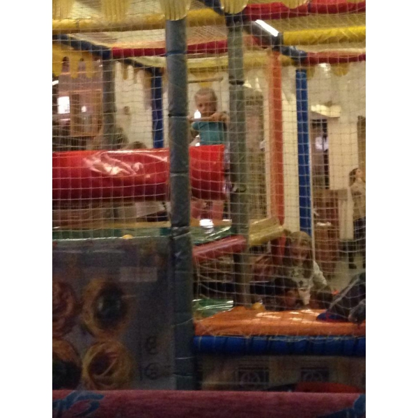 Ресторанный сервис бронирования столиков menu-rest.com - Интерьер ресторана "MENZA"