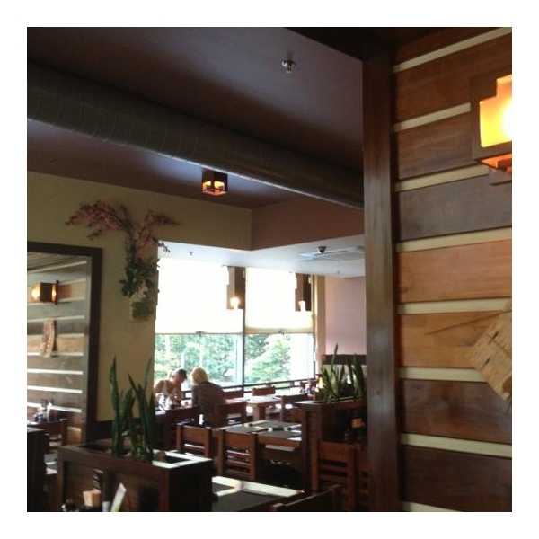 Ресторанный сервис бронирования столиков menu-rest.com - Интерьер ресторана "Якитория"