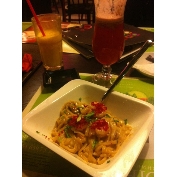 Ресторанный сервис бронирования столиков menu-rest.com - Интерьер ресторана "Maki Maki"