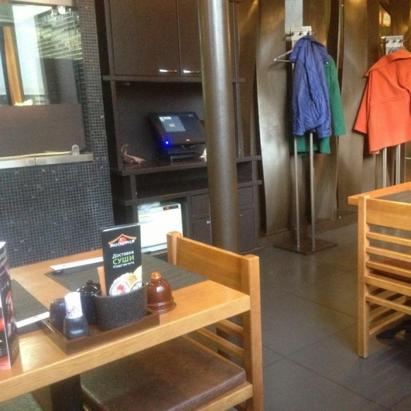 Ресторанный сервис бронирования столиков menu-rest.com - Интерьер ресторана "Якитория"