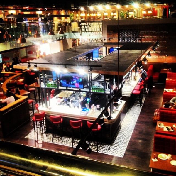 Ресторанный сервис бронирования столиков menu-rest.com - Интерьер ресторана "Планета Суши"