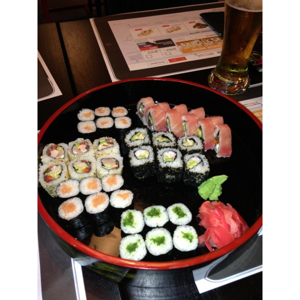 Ресторанный сервис бронирования столиков menu-rest.com - Интерьер ресторана "Maki Maki"