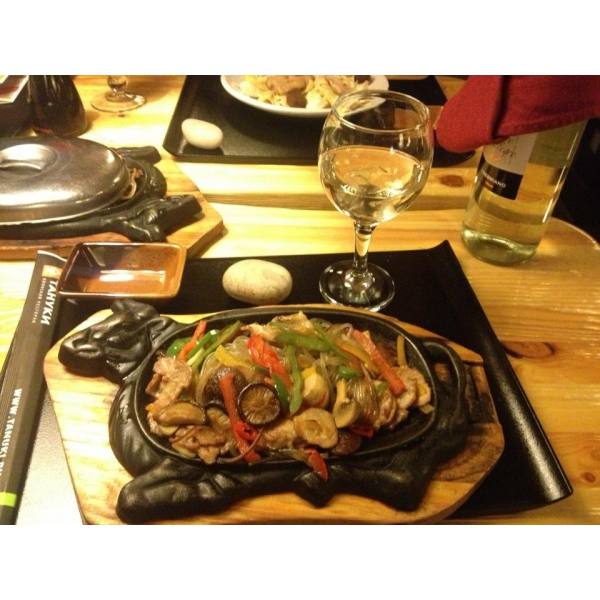 Ресторанный сервис бронирования столиков menu-rest.com - Интерьер ресторана "Тануки"